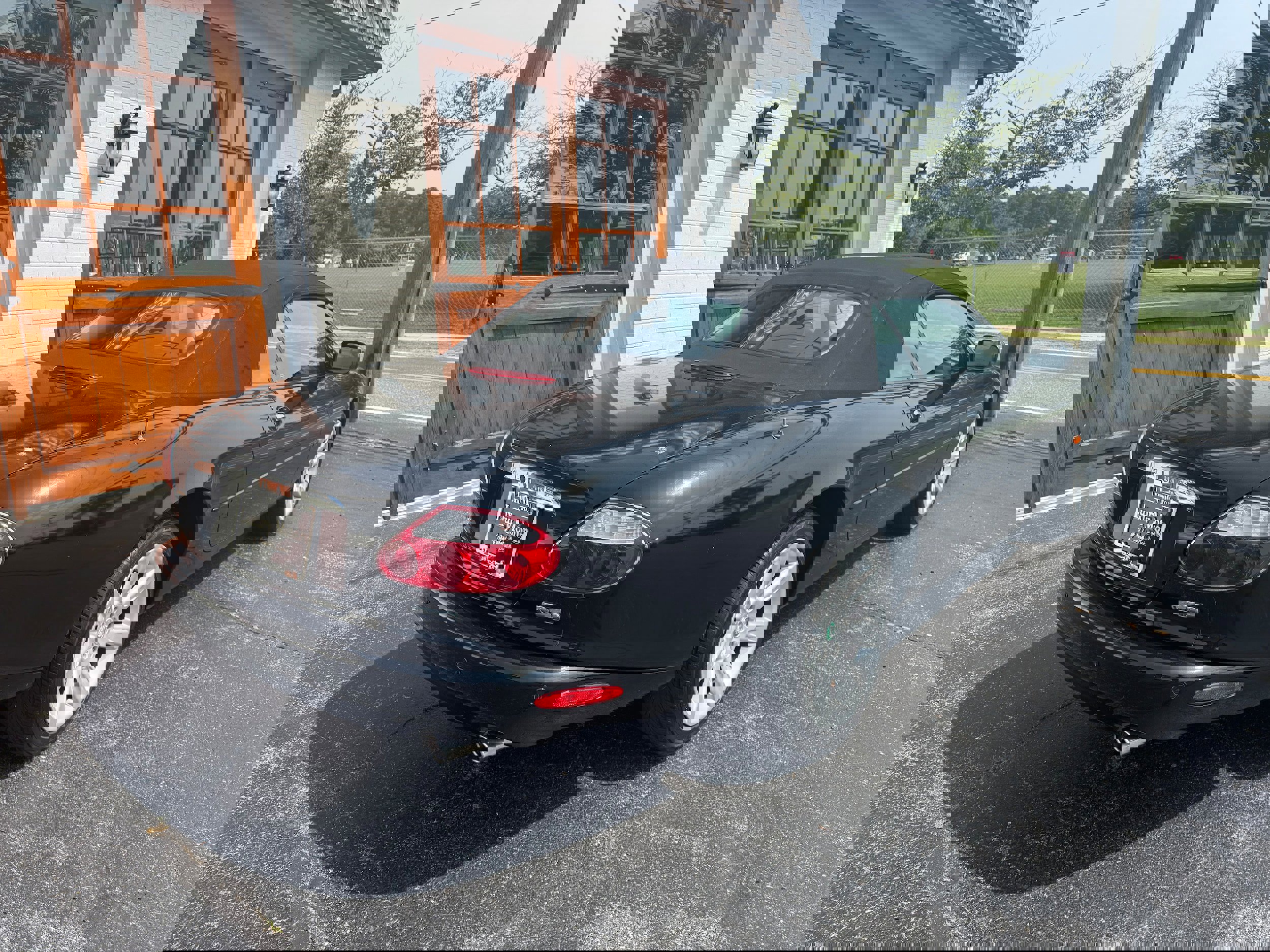 Used 2003 Jaguar XK8 Convertible image 26