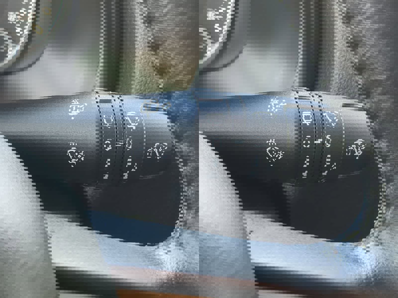 Certified 2021 Jeep Renegade Limited image 32