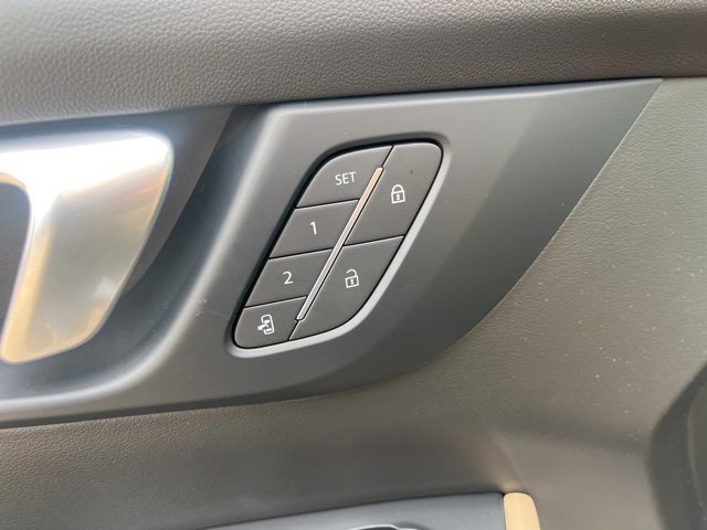 New 2026 Buick Enclave Preferred w/ Power Package image 12