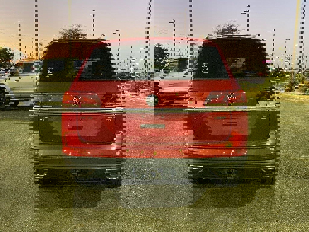 Used 2022 Volkswagen Atlas SE image 6