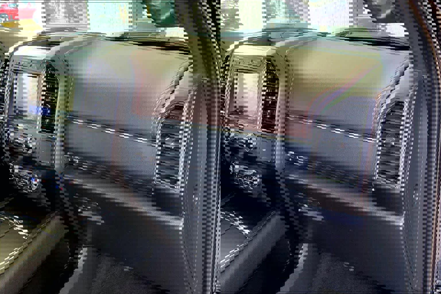 Used 2020 Ford Expedition King Ranch image 19