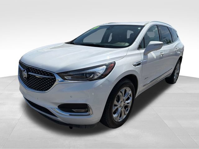 Used 2020 Buick Enclave Avenir w/ Avenir Technology Package AWD/4WD image 3