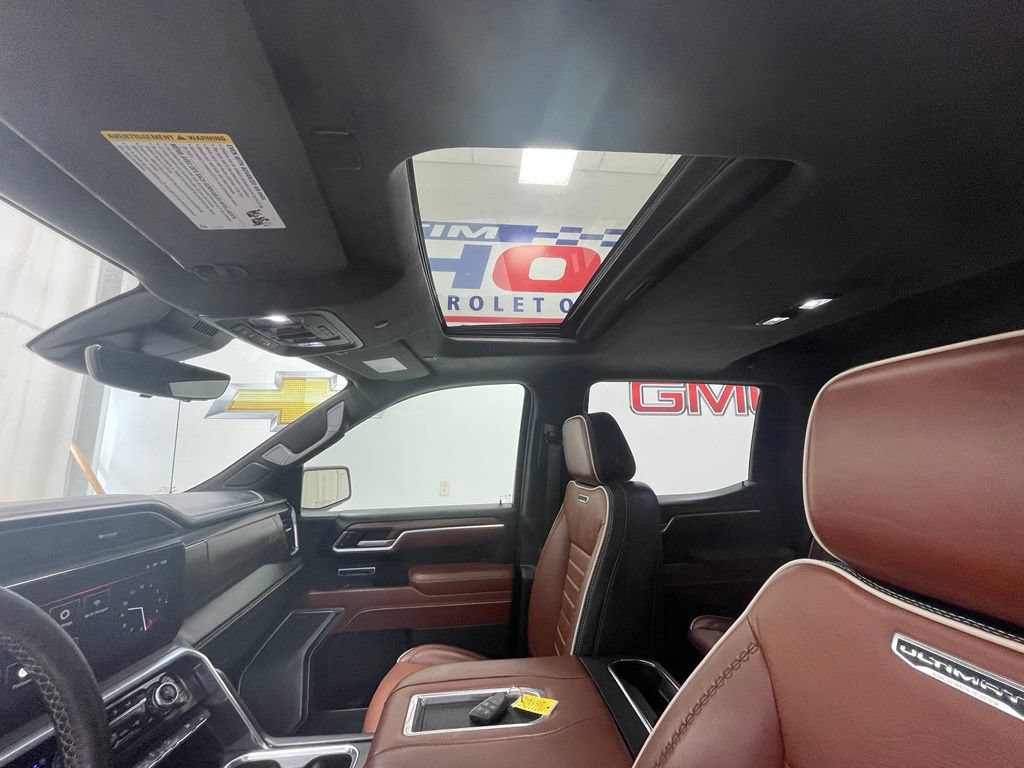 Used 2022 GMC Sierra 1500 Denali Ultimate AWD/4WD image 17
