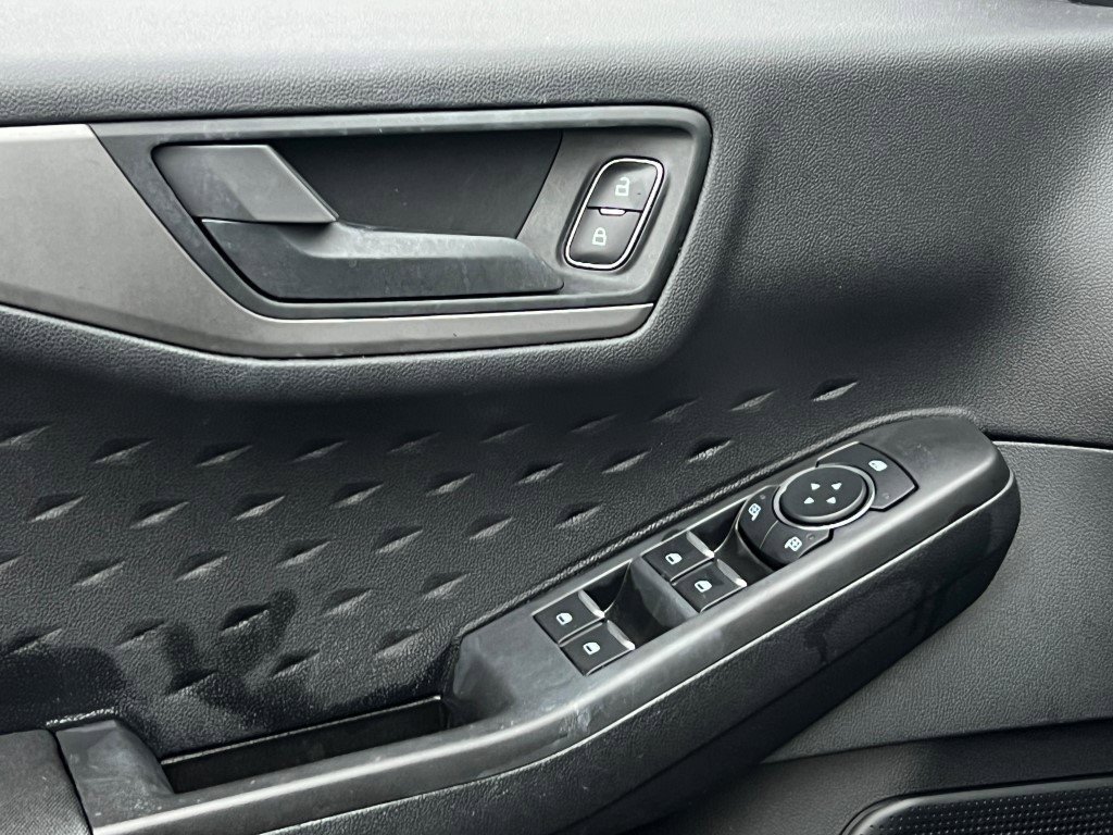 Used 2020 Ford Escape S image 14