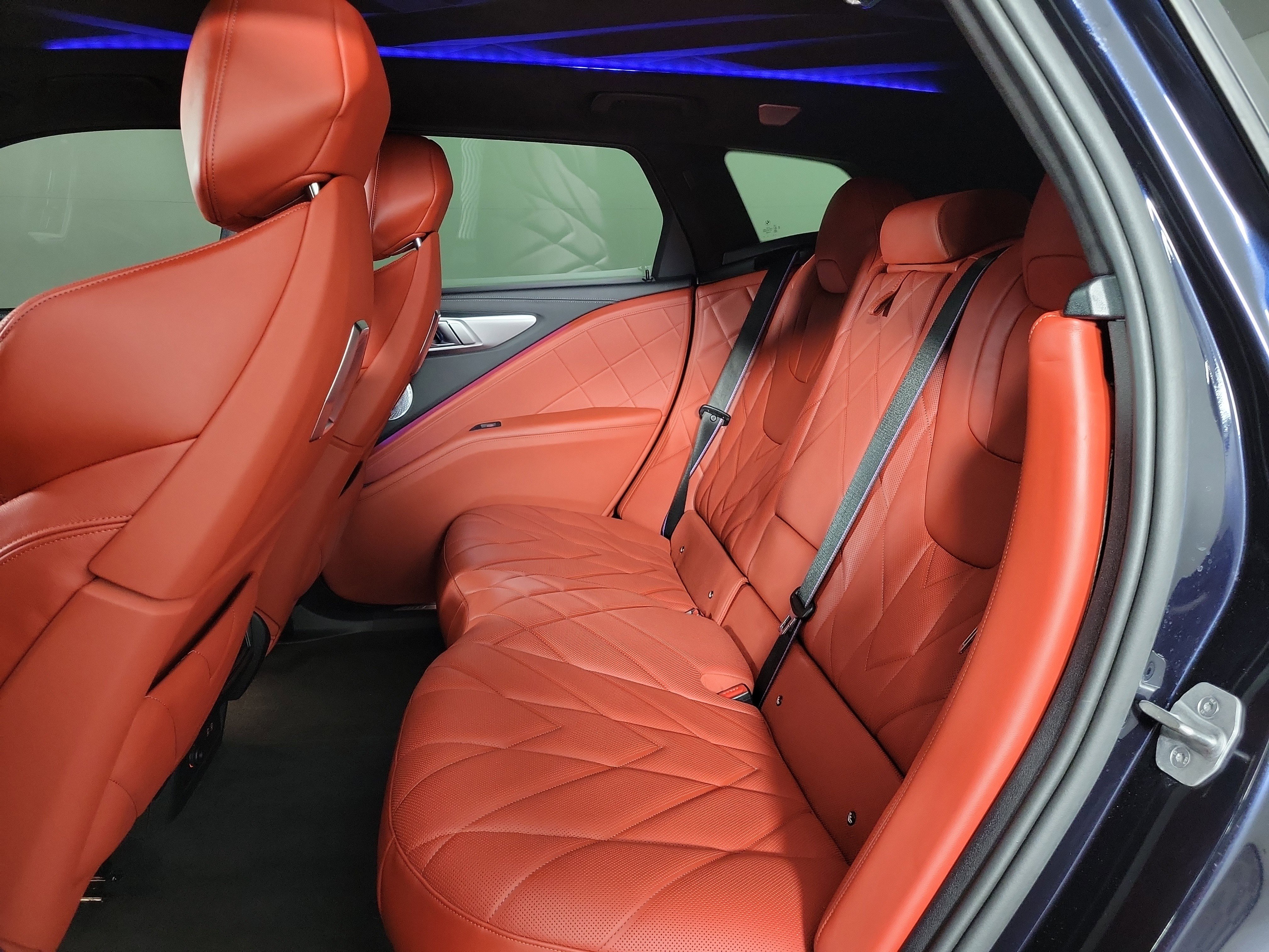 Certified 2023 BMW XM w/ M Driver's Package image 10