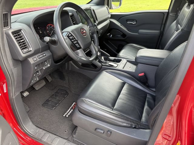 Certified 2022 Nissan Frontier PRO-4X w/ Pro-4X Premium Package AWD/4WD image 11