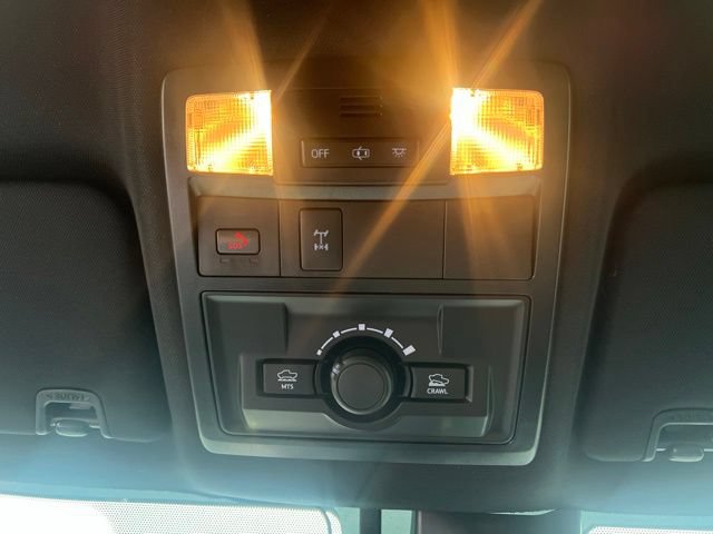 Used 2022 Toyota Tacoma TRD Off-Road AWD/4WD image 26