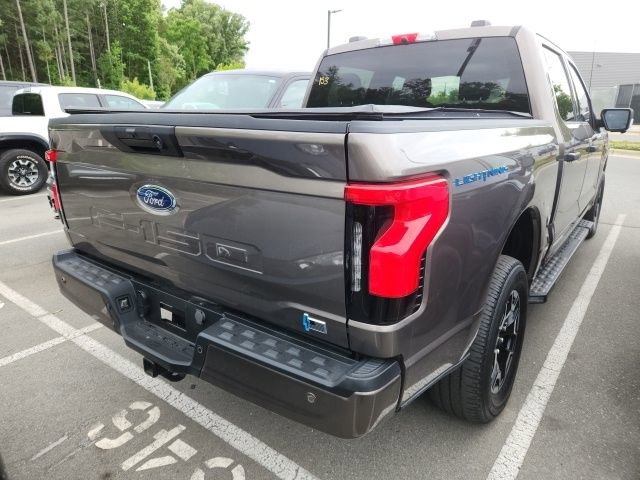 Used 2023 Ford F150 Lightning XLT AWD/4WD image 3