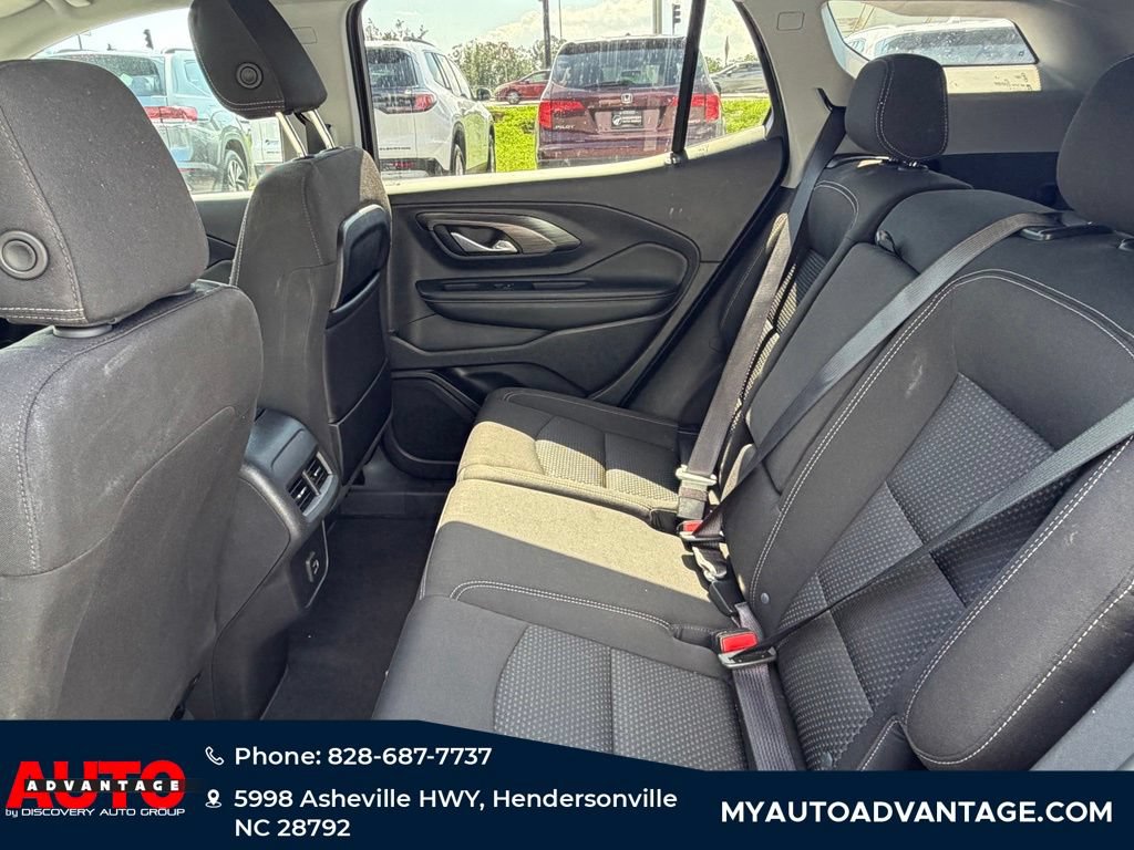 Used 2024 GMC Terrain SLE AWD/4WD image 27