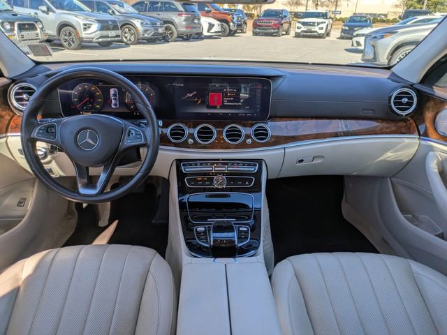 Used 2018 Mercedes-Benz E 400 4MATIC Sedan image 14