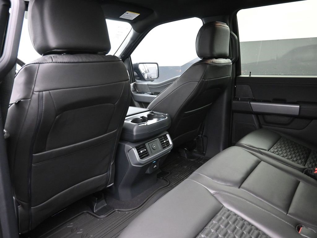 New 2025 Ford F150 XLT w/ Equipment Group 302A MID video 2