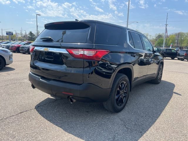 Used 2020 Chevrolet Traverse LS w/ LPO, Floor Liner Package AWD/4WD image 4