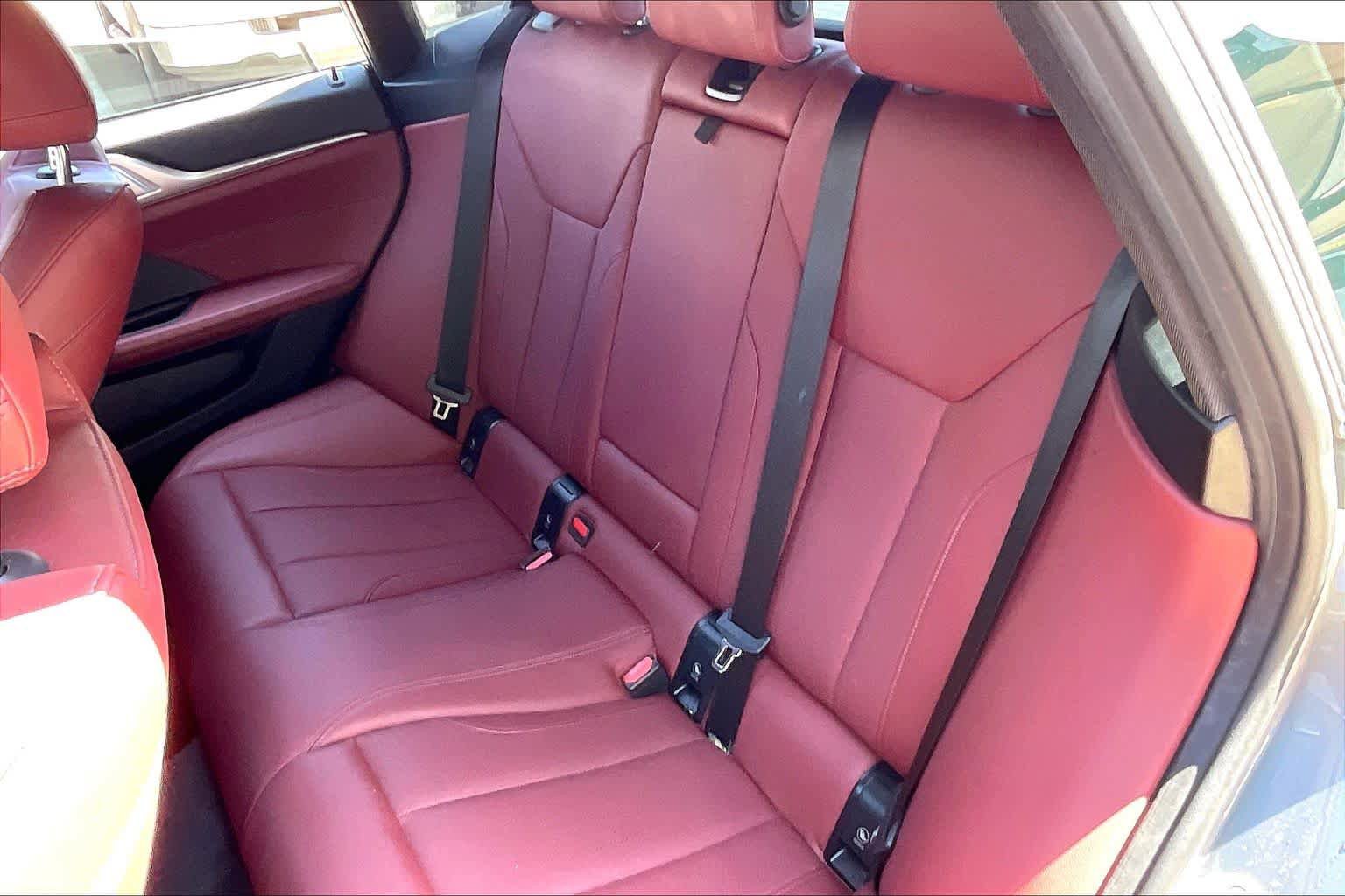 Used 2023 BMW i4 eDrive35 w/ Premium Package image 19