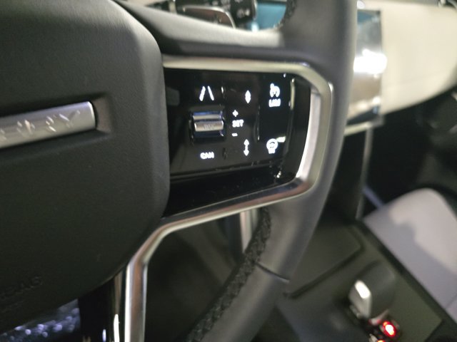 New 2026 Land Rover Discovery Sport Landmark AWD/4WD image 20