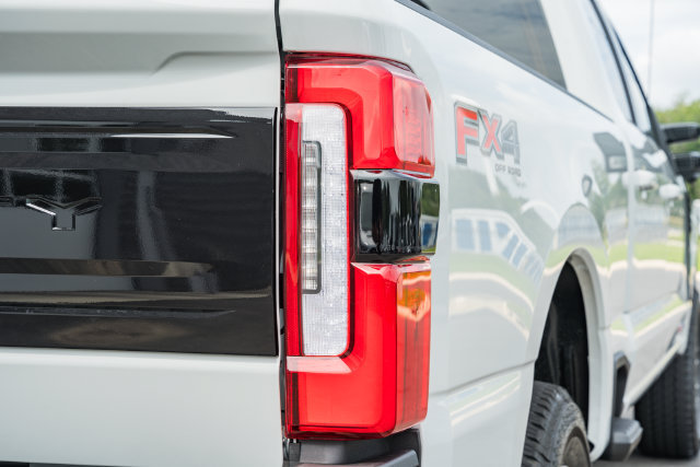 New 2026 Ford F350 Platinum AWD/4WD image 8
