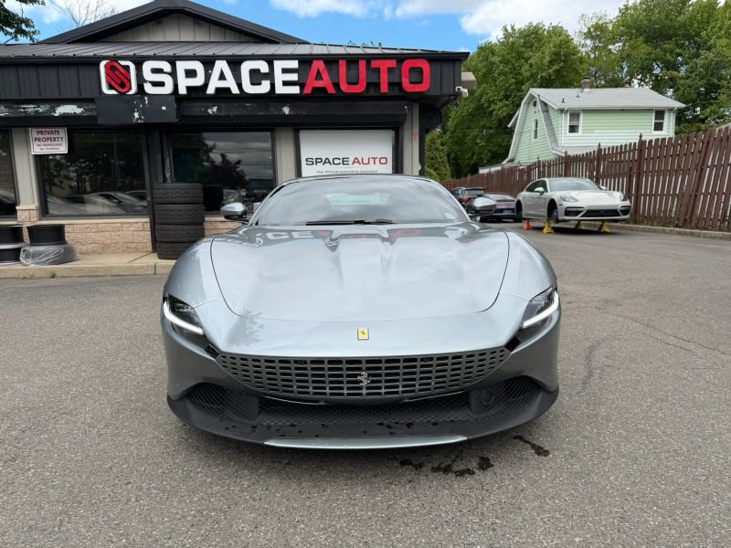 Used 2021 Ferrari Roma RWD image 3