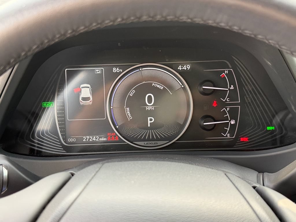 Used 2024 Lexus UX 250h AWD w/ Premium Package image 29