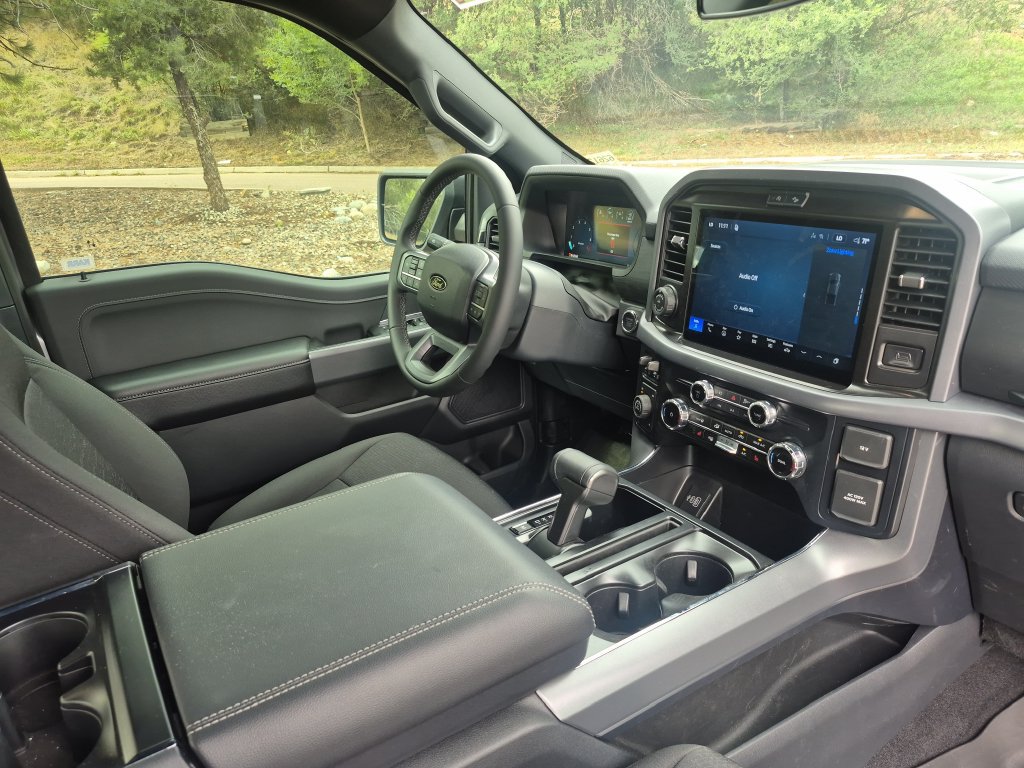 New 2026 Ford F150 XLT w/ Equipment Group 302A MID AWD/4WD image 29
