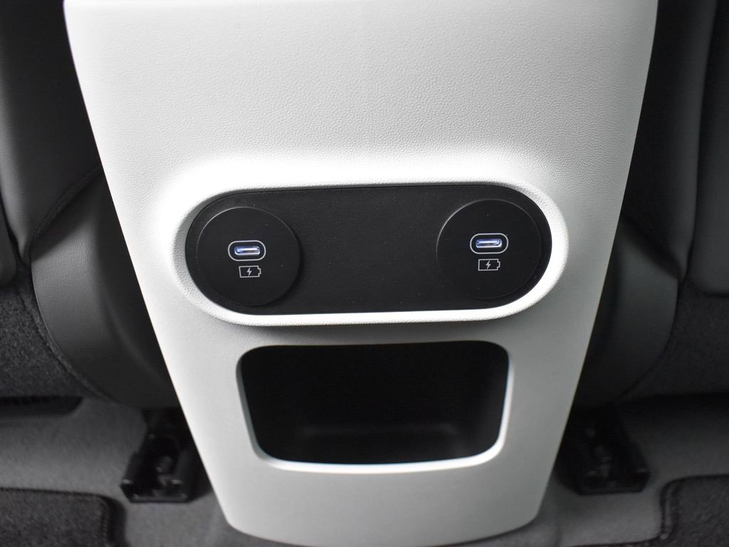 New 2025 Hyundai Ioniq 5 SEL image 18