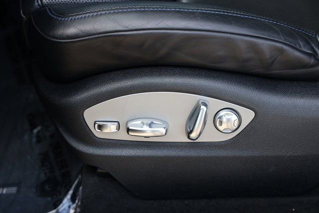 Used 2022 Porsche Macan image 23