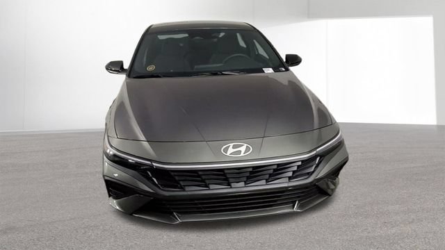 New 2026 Hyundai Elantra Sport FWD image 3