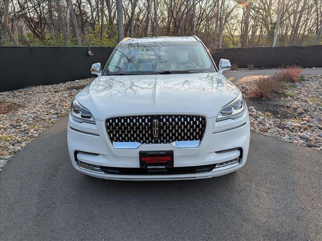 Used 2022 Lincoln Aviator Black Label w/ Dynamic Handling Package AWD/4WD image 8
