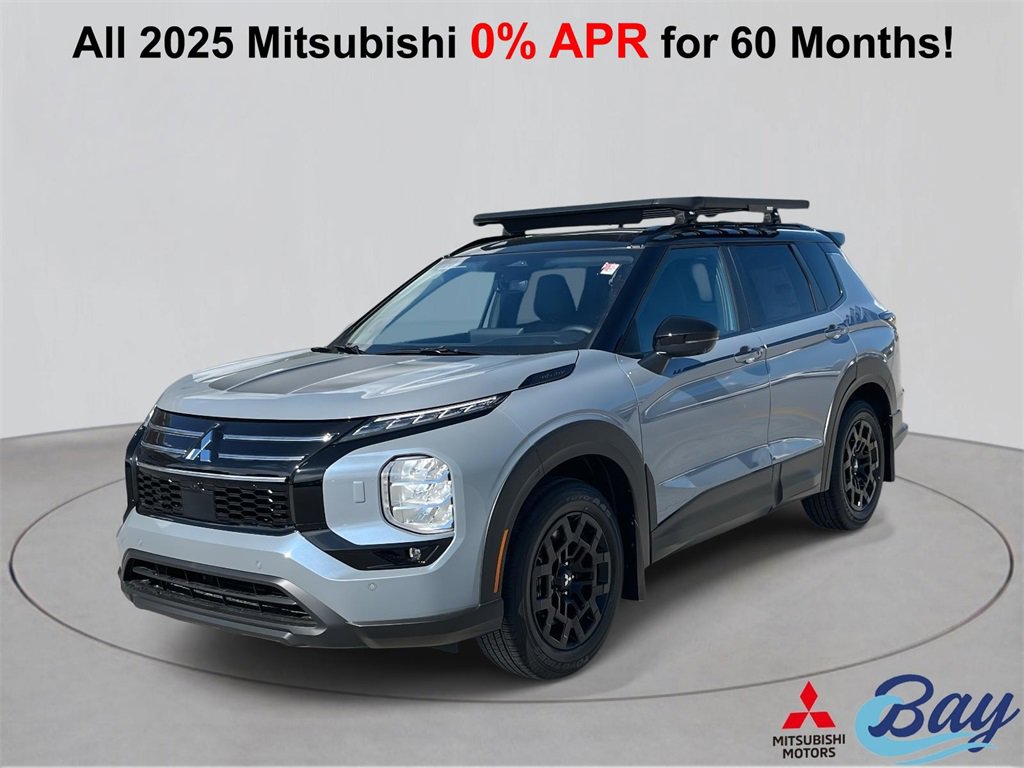 New 2025 Mitsubishi Outlander SE image 1