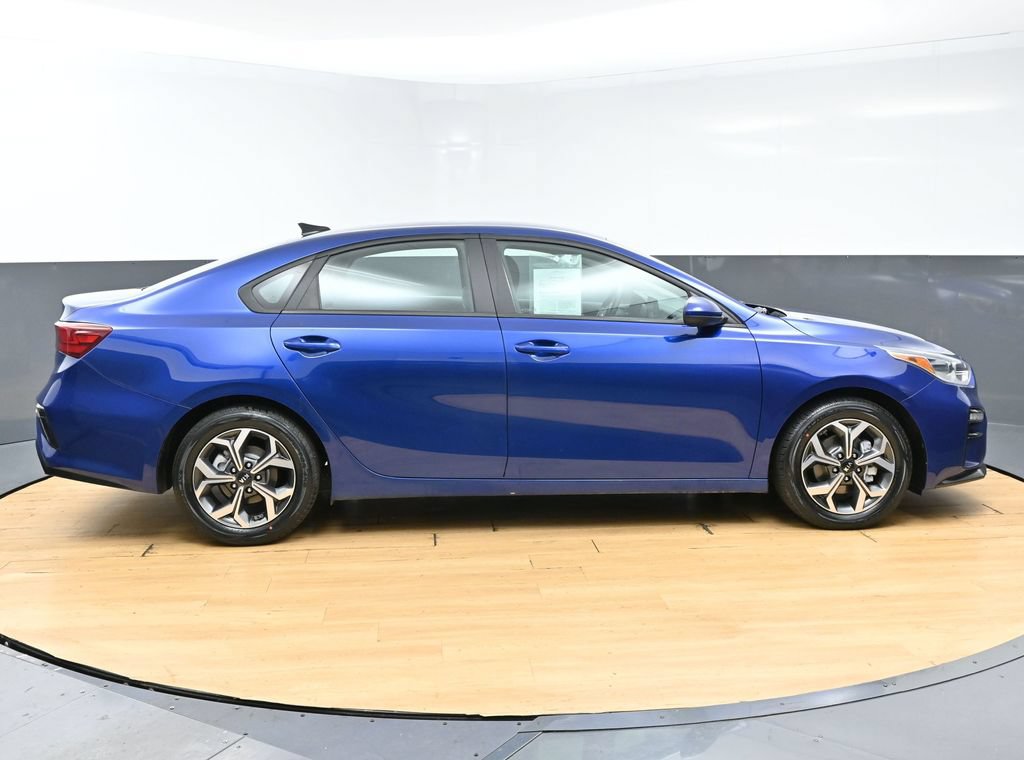 Used 2020 Kia Forte LXS FWD image 8