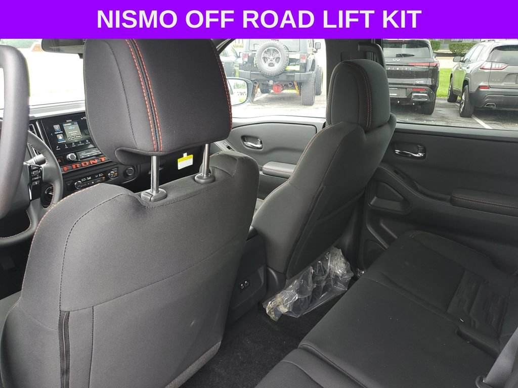 New 2025 Nissan Frontier PRO-4X AWD/4WD image 15