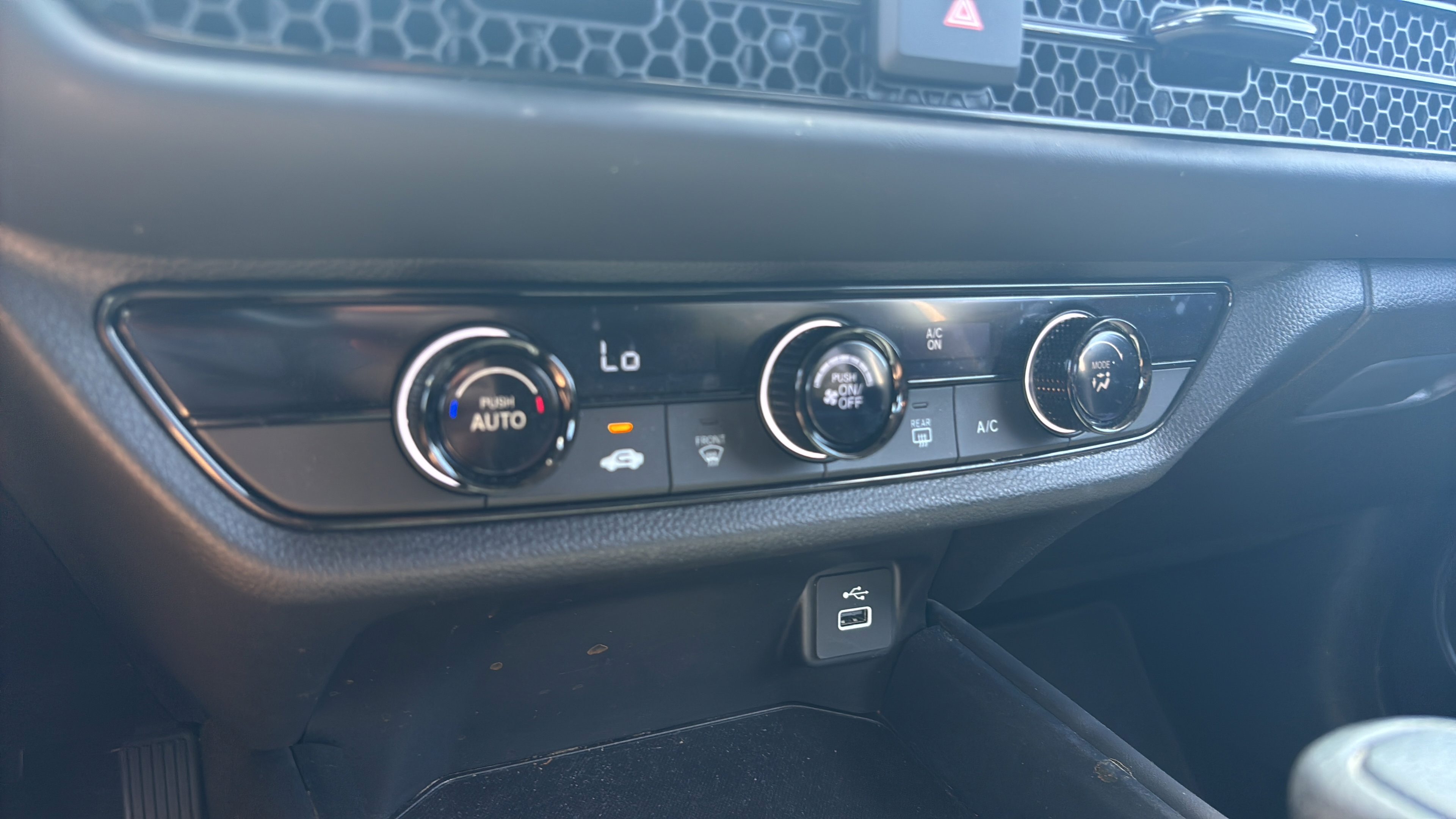 Certified 2024 Honda HR-V LX image 20