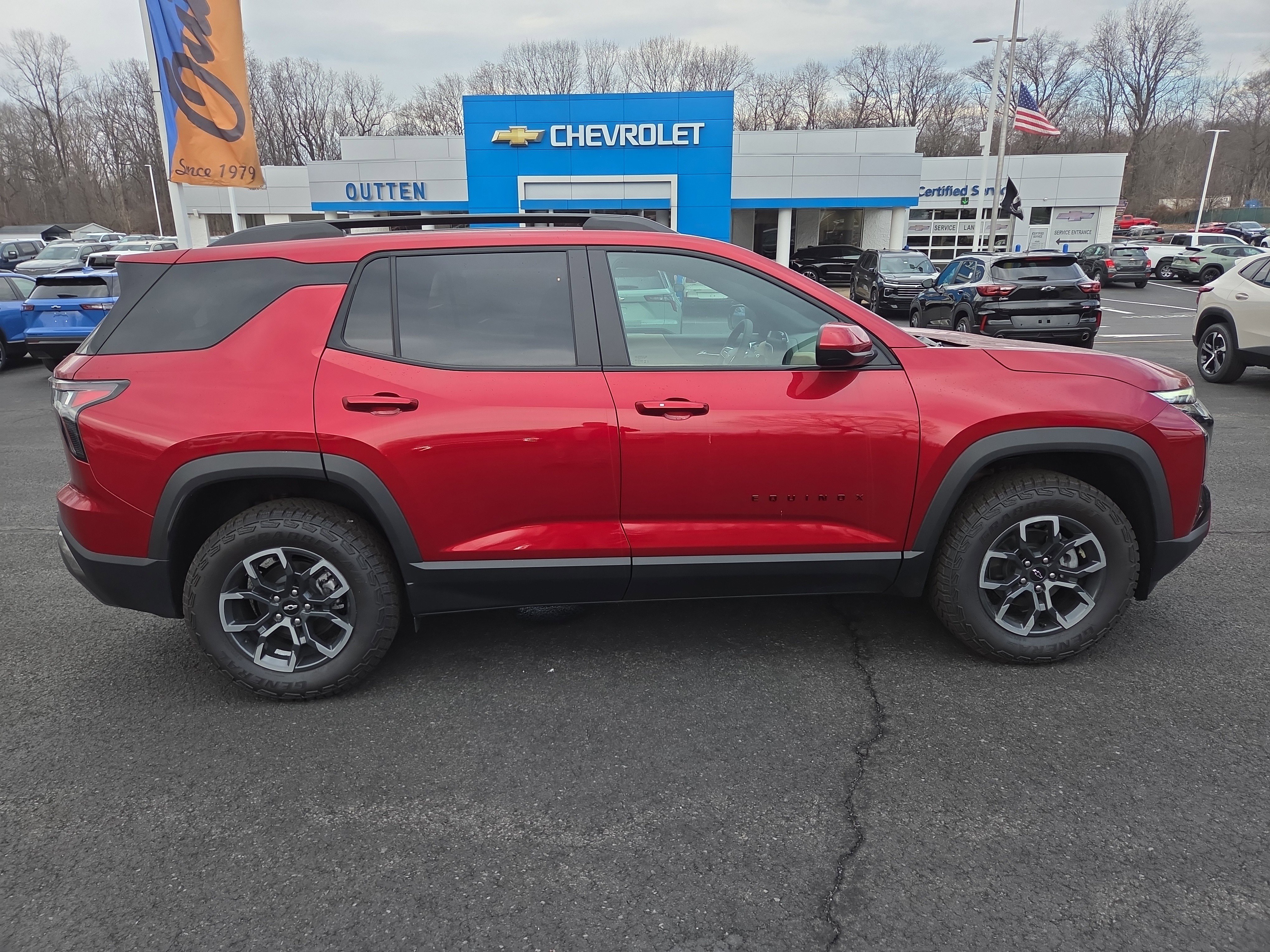 New 2026 Chevrolet Equinox ACTIV image 2