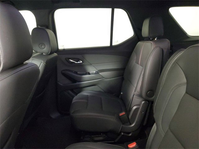Used 2022 Chevrolet Traverse RS image 12