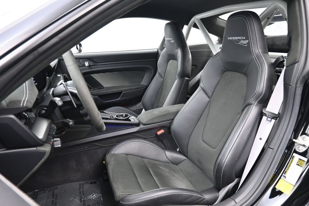 Used 2024 Porsche 911 GT3 RS RWD image 5