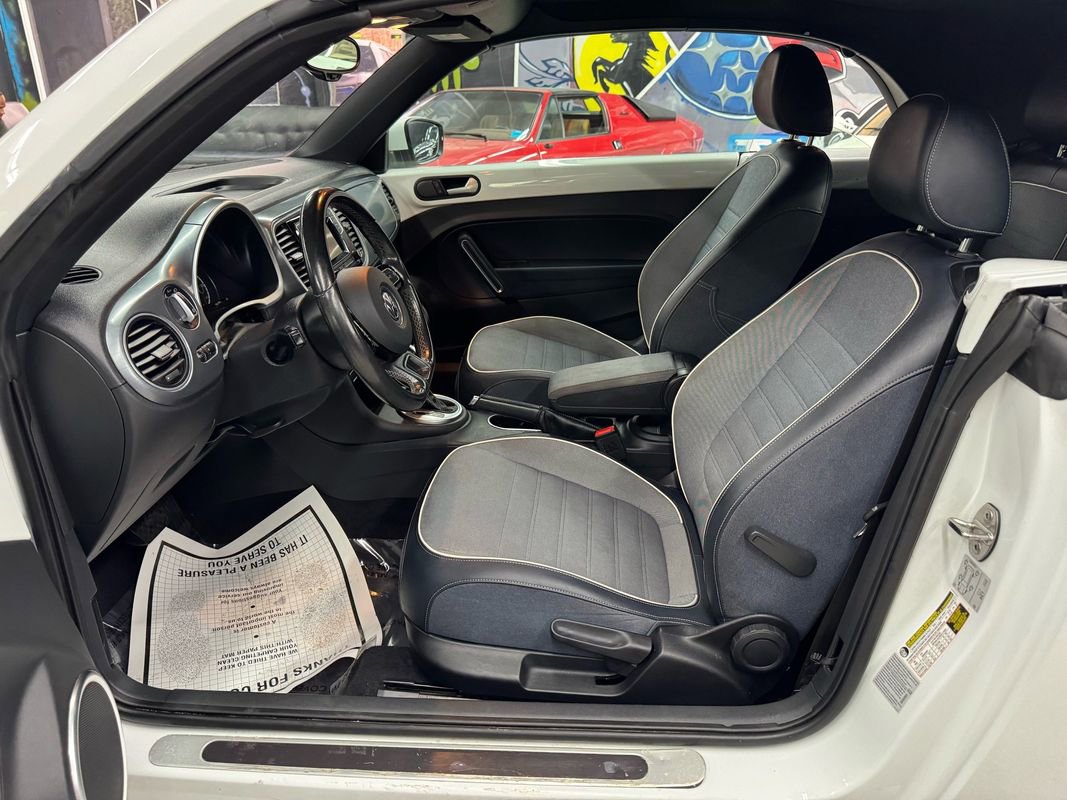 Used 2016 Volkswagen Beetle 1.8T Denim image 18