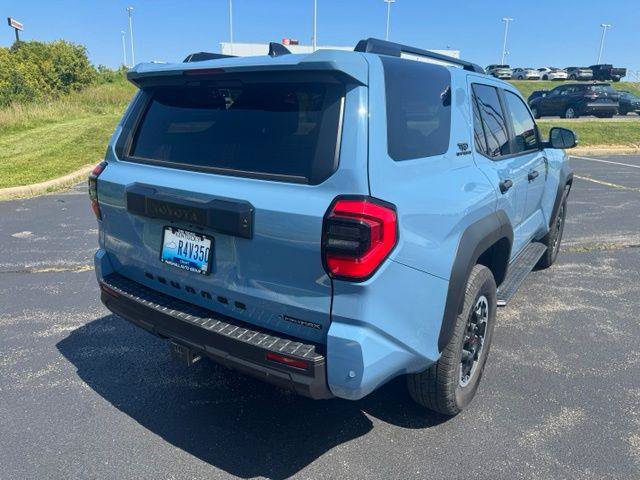 Certified 2025 Toyota 4Runner TRD Off-Road AWD/4WD image 3