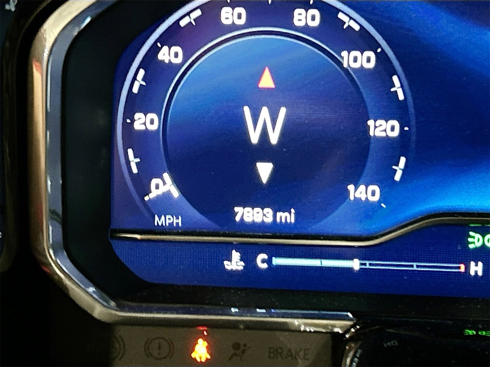 Used 2024 Chevrolet Silverado 1500 LT image 11