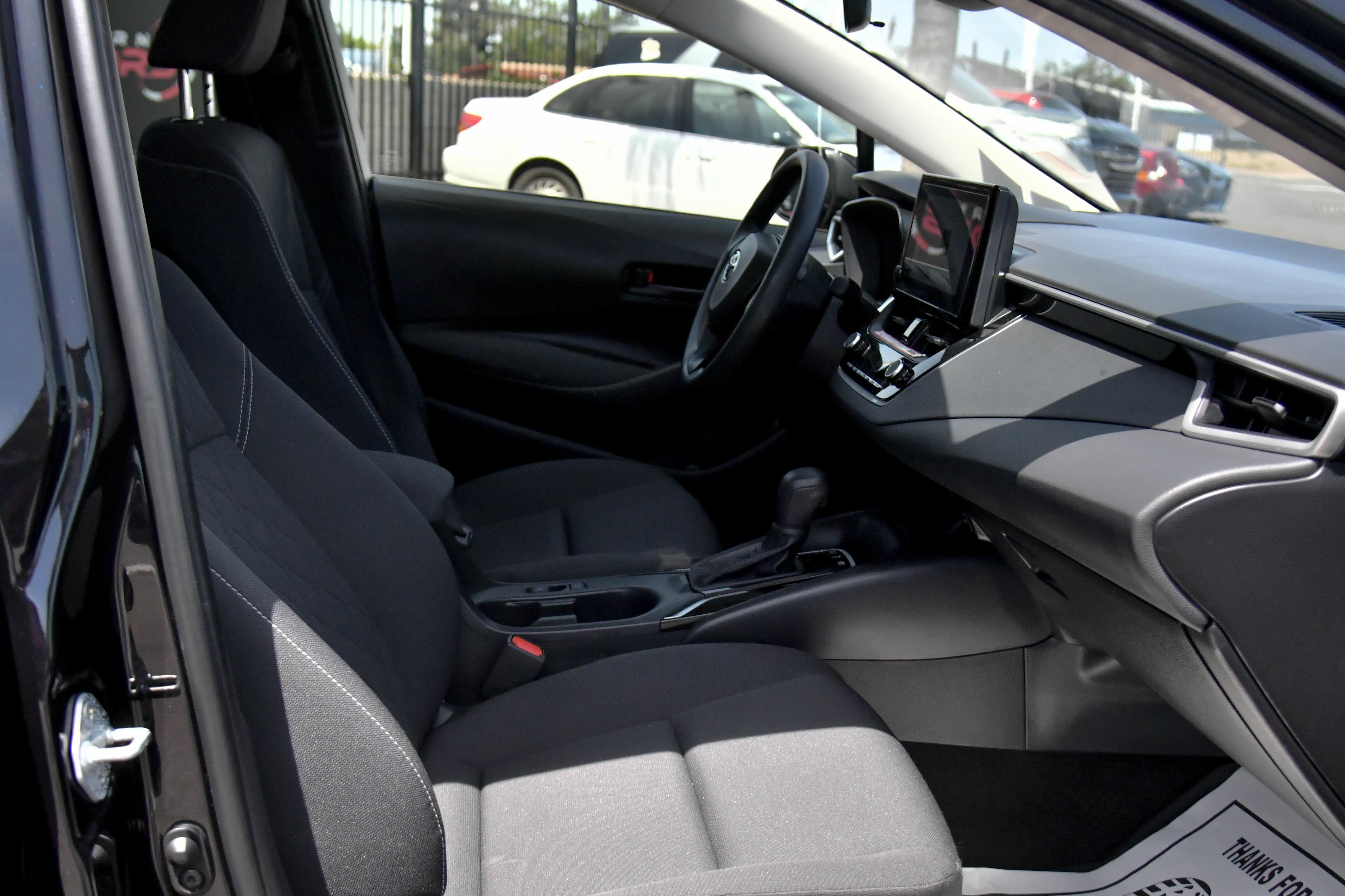 Used 2025 Toyota Corolla LE w/ Convenience Package FWD image 43