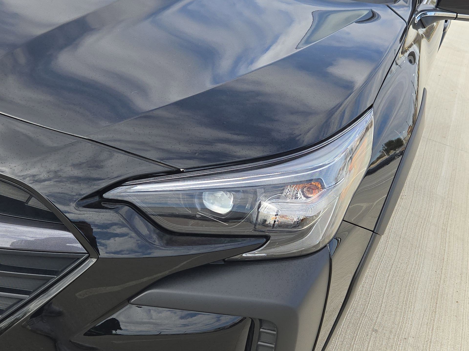 Used 2025 Subaru Outback Premium image 11