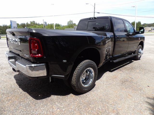 New 2026 RAM 3500 Tradesman AWD/4WD image 4