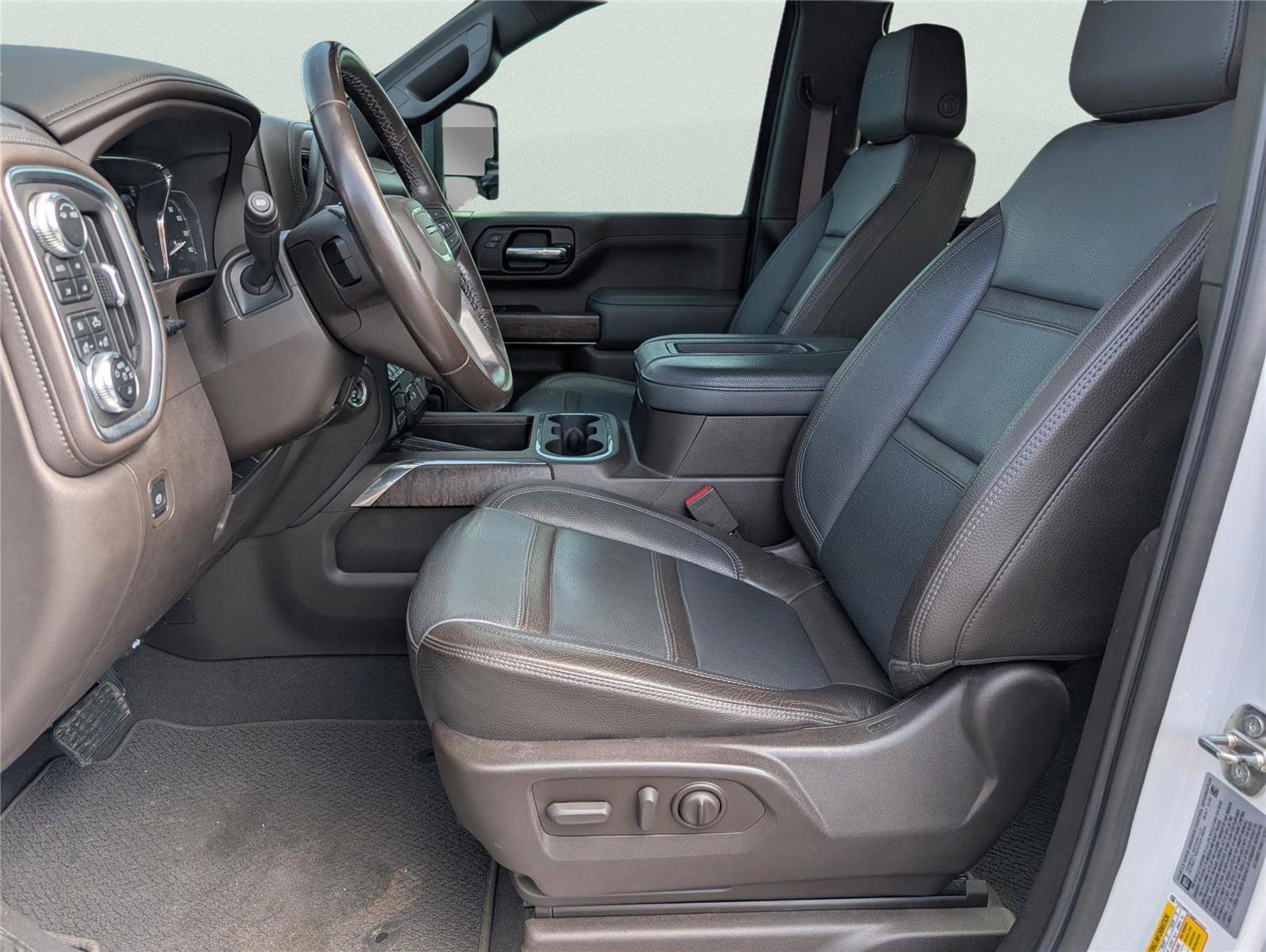 Used 2022 GMC Sierra 2500 Denali w/ Denali Ultimate Package image 10