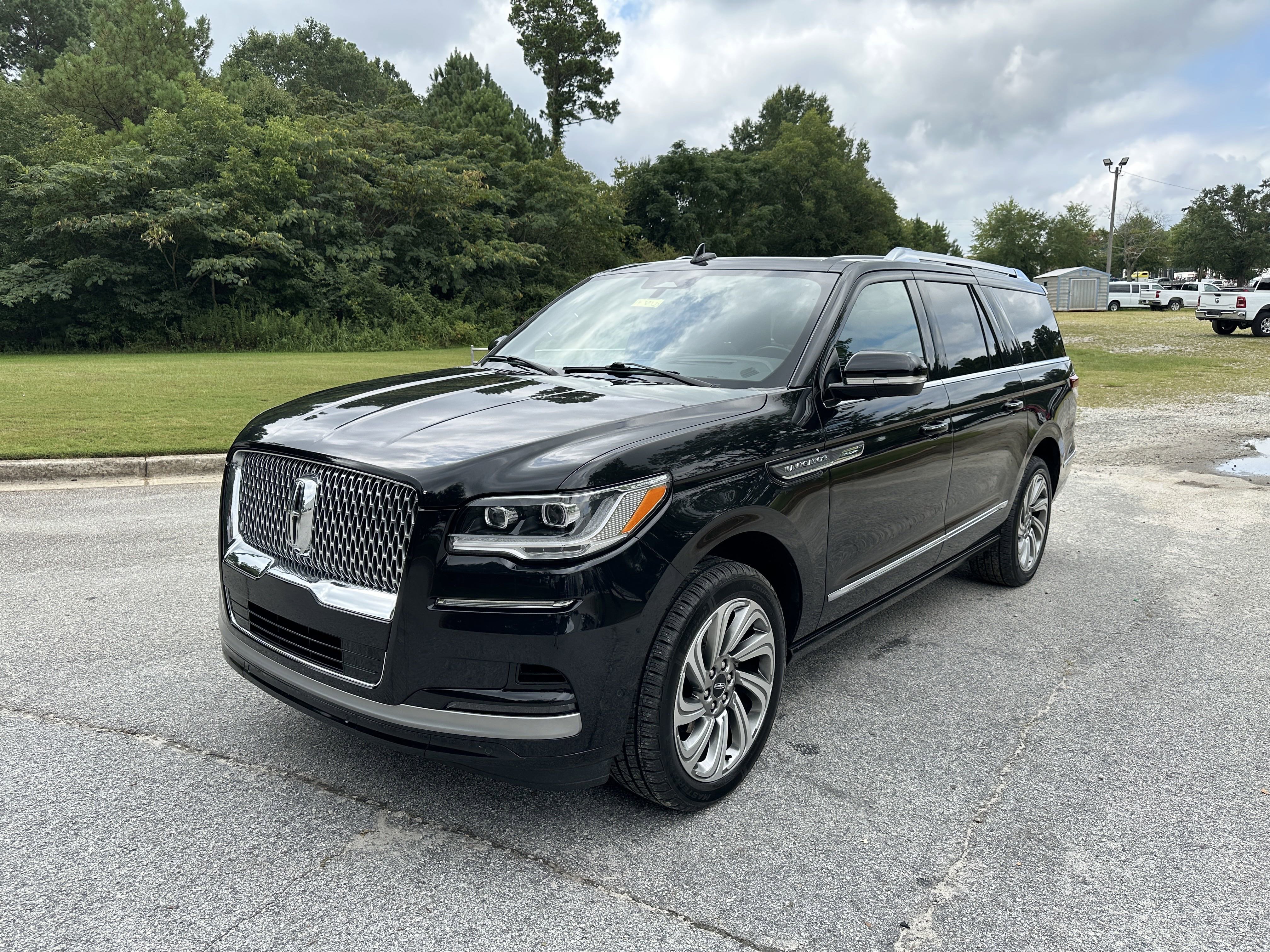 Used 2023 Lincoln Navigator L Reserve