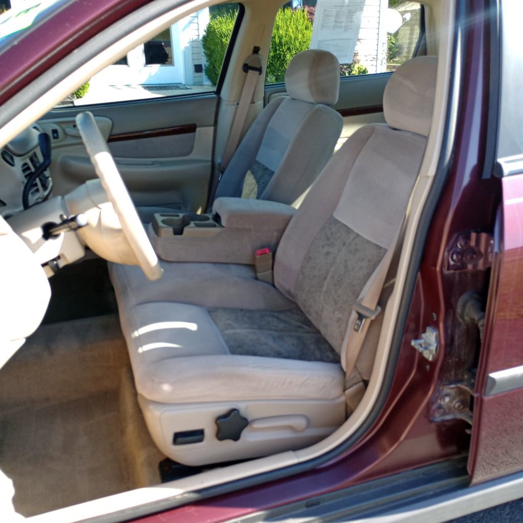 Used 2004 Chevrolet Impala w/ Preferred Equipment Group image 14