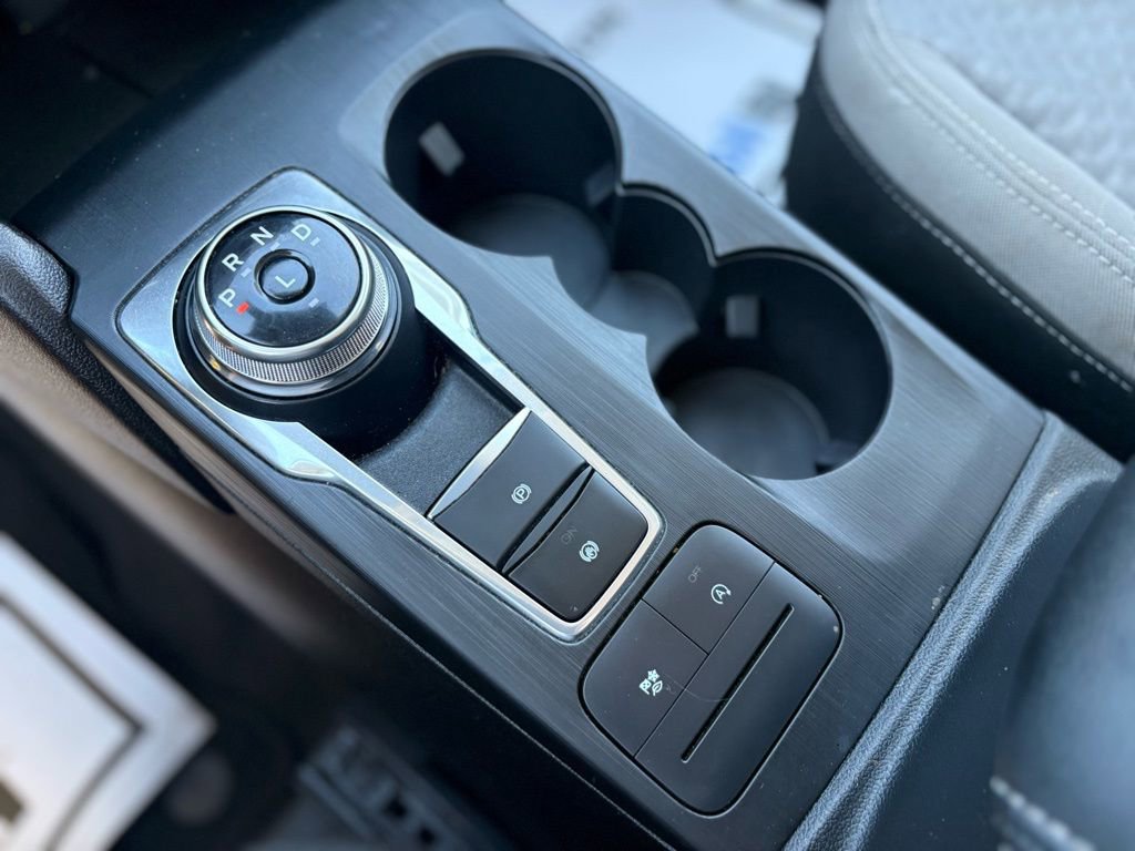 Used 2022 Ford Escape SE image 20