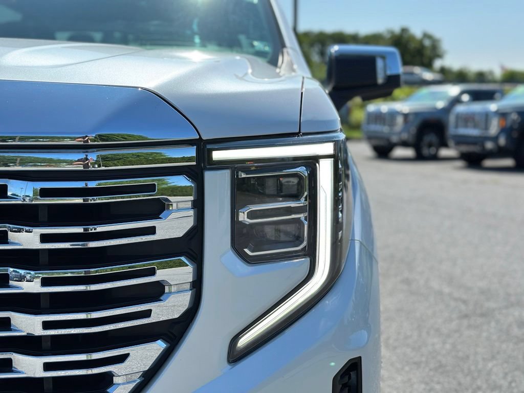 Certified 2024 GMC Sierra 1500 Denali w/ Denali Reserve Package AWD/4WD image 39