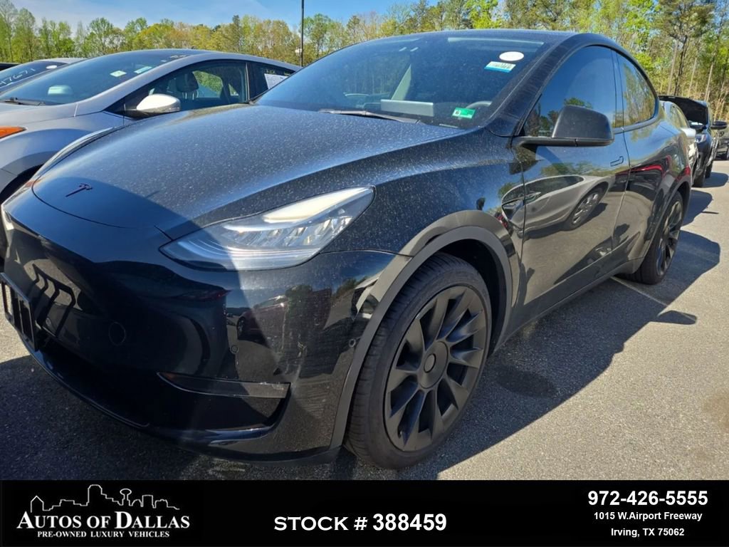 Used 2022 Tesla Model Y Long Range AWD/4WD image 1