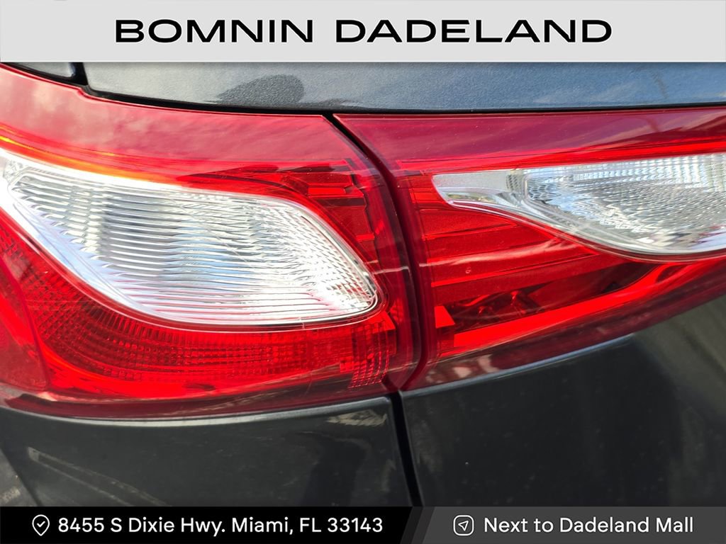 Used 2021 Chevrolet Equinox LT image 10