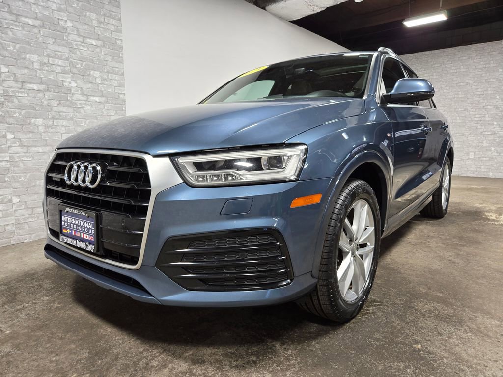 Used 2018 Audi Q3 2.0T Premium Plus w/ Premium Plus Package AWD/4WD image 5