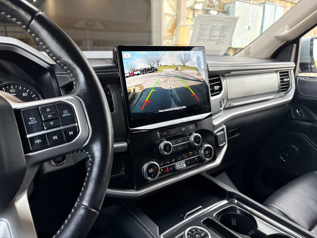 Used 2024 Ford Expedition XLT image 41