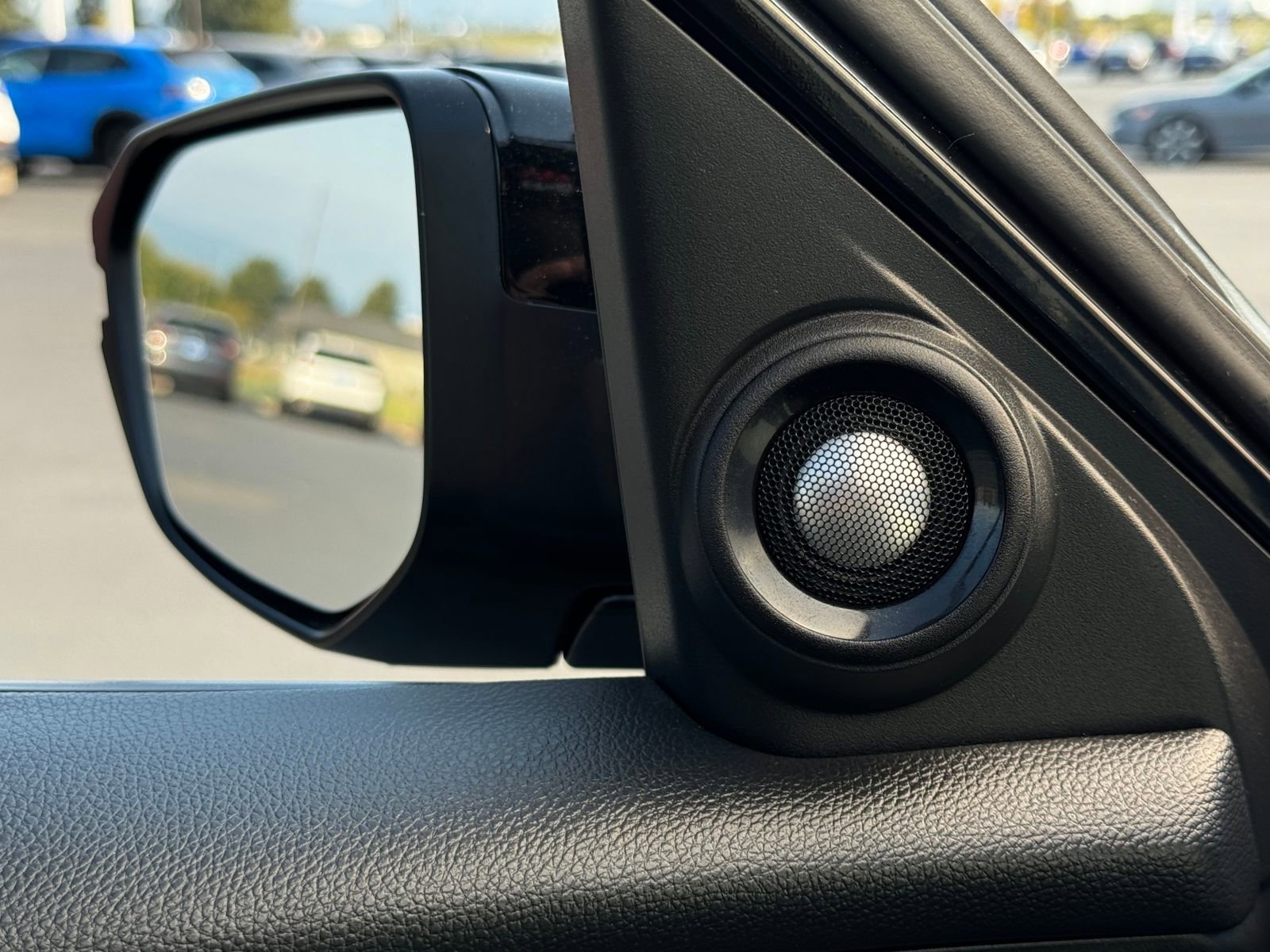 Used 2018 Honda Civic Touring image 29