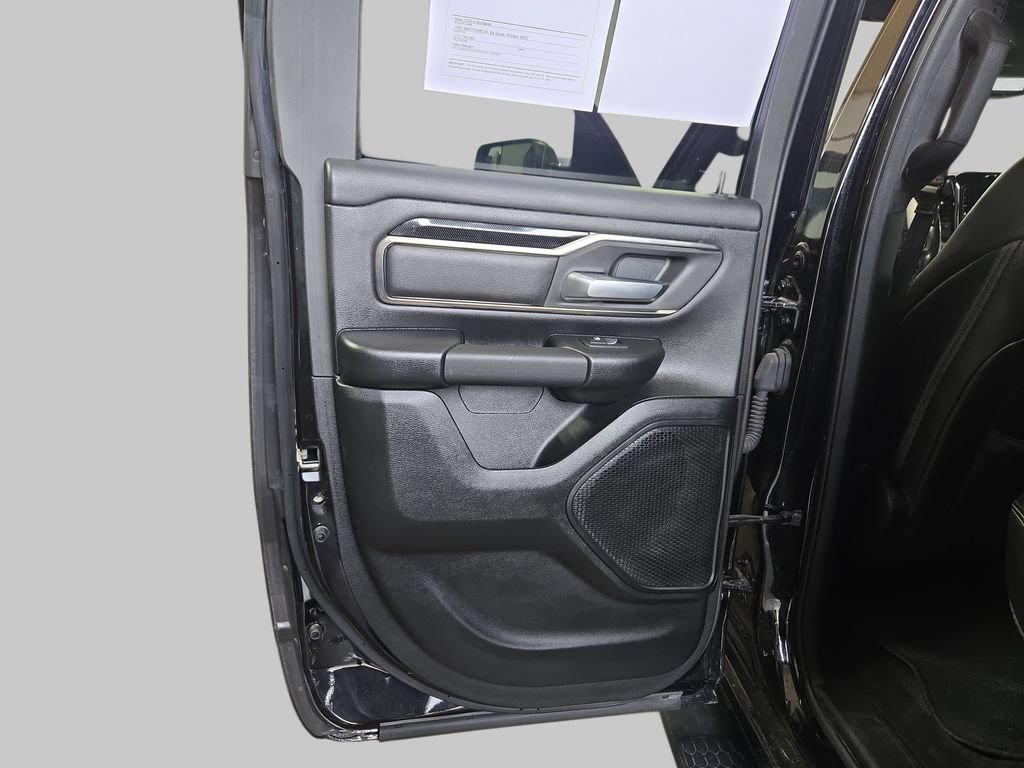 Used 2020 RAM 1500 Sport w/ Leather & Sound Group AWD/4WD image 17